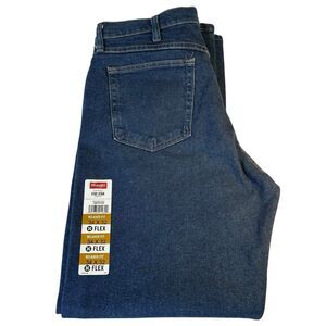 New Wrangler Five Star RELAXED FIT FLEX Mens Jeans Sizes 34 X 32 Medium Wash